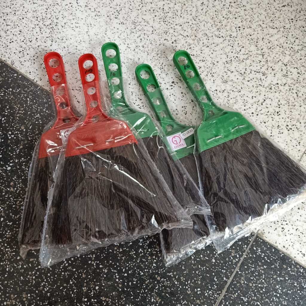 Sapu Mini Kecil Ijuk Untuk Pembersihan Mobil Karpet Meja Dll