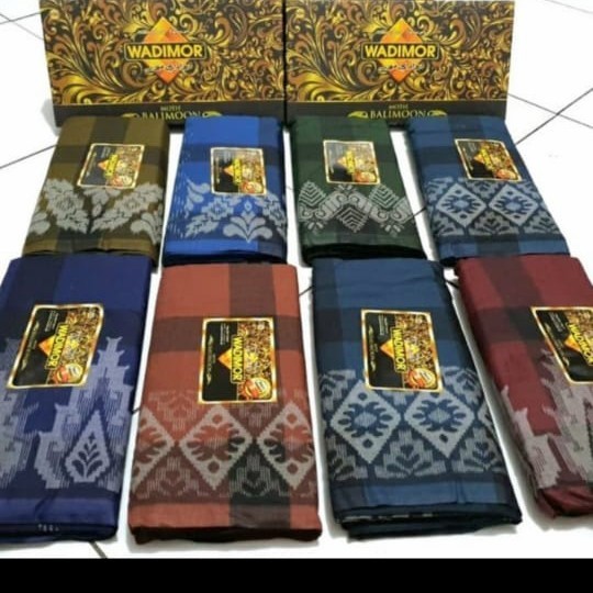 Sarung Wadimor Balimoon Motif