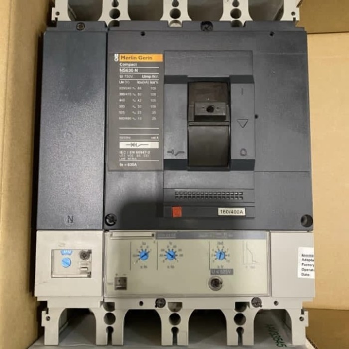 MCCB MERLIN GERIN NS630N 4P 630A 50KA / MCCB NS630N 3P+N 630A 50KA ORI