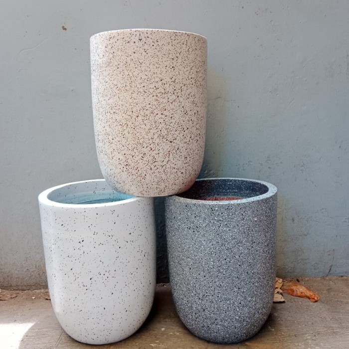 pot teraco, pot grabah tanah liat motif teraso, pot tabung, khusus instan