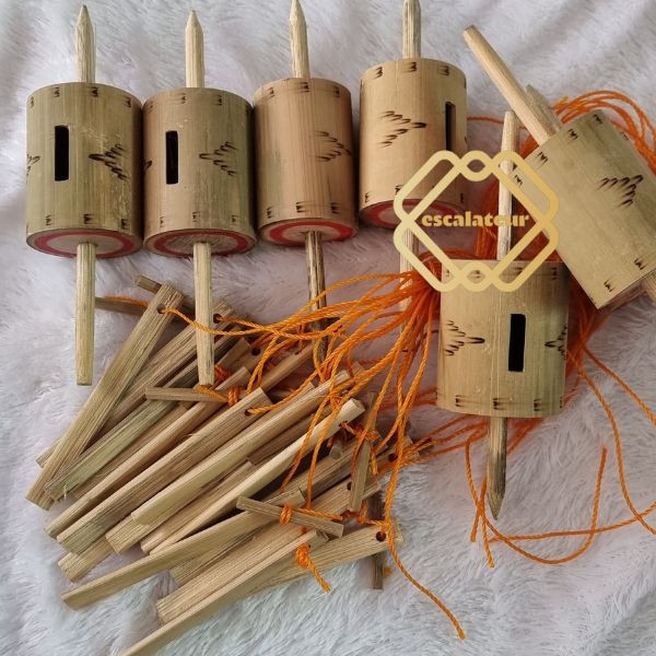 (escalateur) MAINAN JADUL GASING BAMBU MAINAN TALI PUTAR JAMAN DULU GANGSING KAYU BAMBU BERSUARA