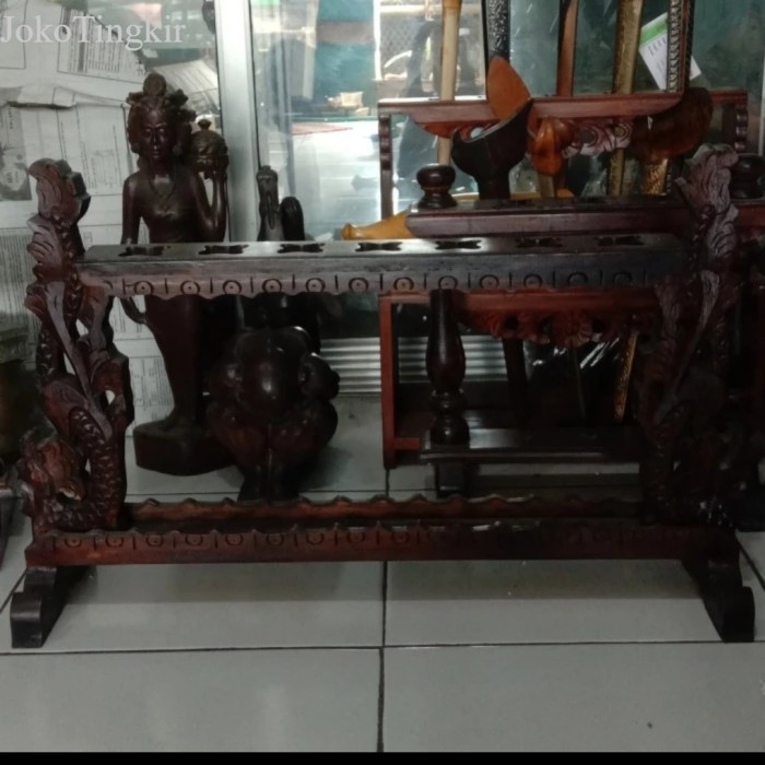 

Jagrak keris jati ukir isi 7 murah