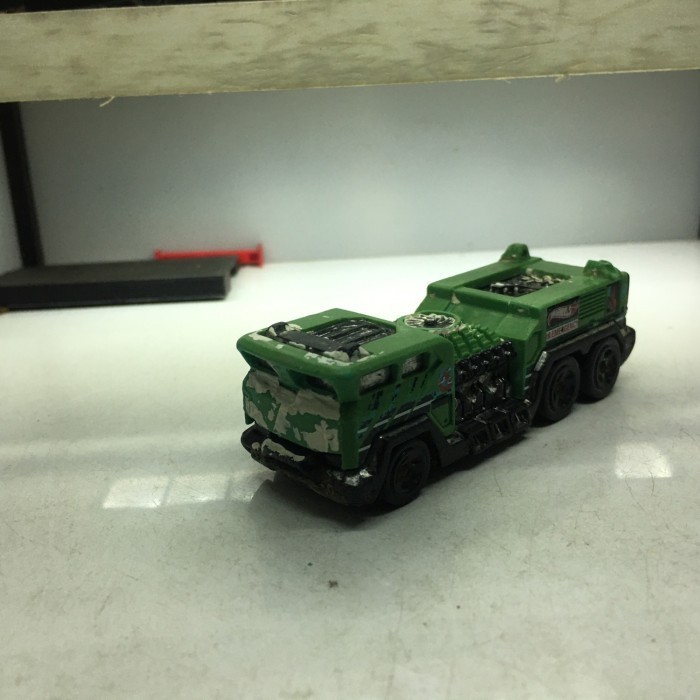 hotwheels 5 alarm diecast loose junk 12B -OS25