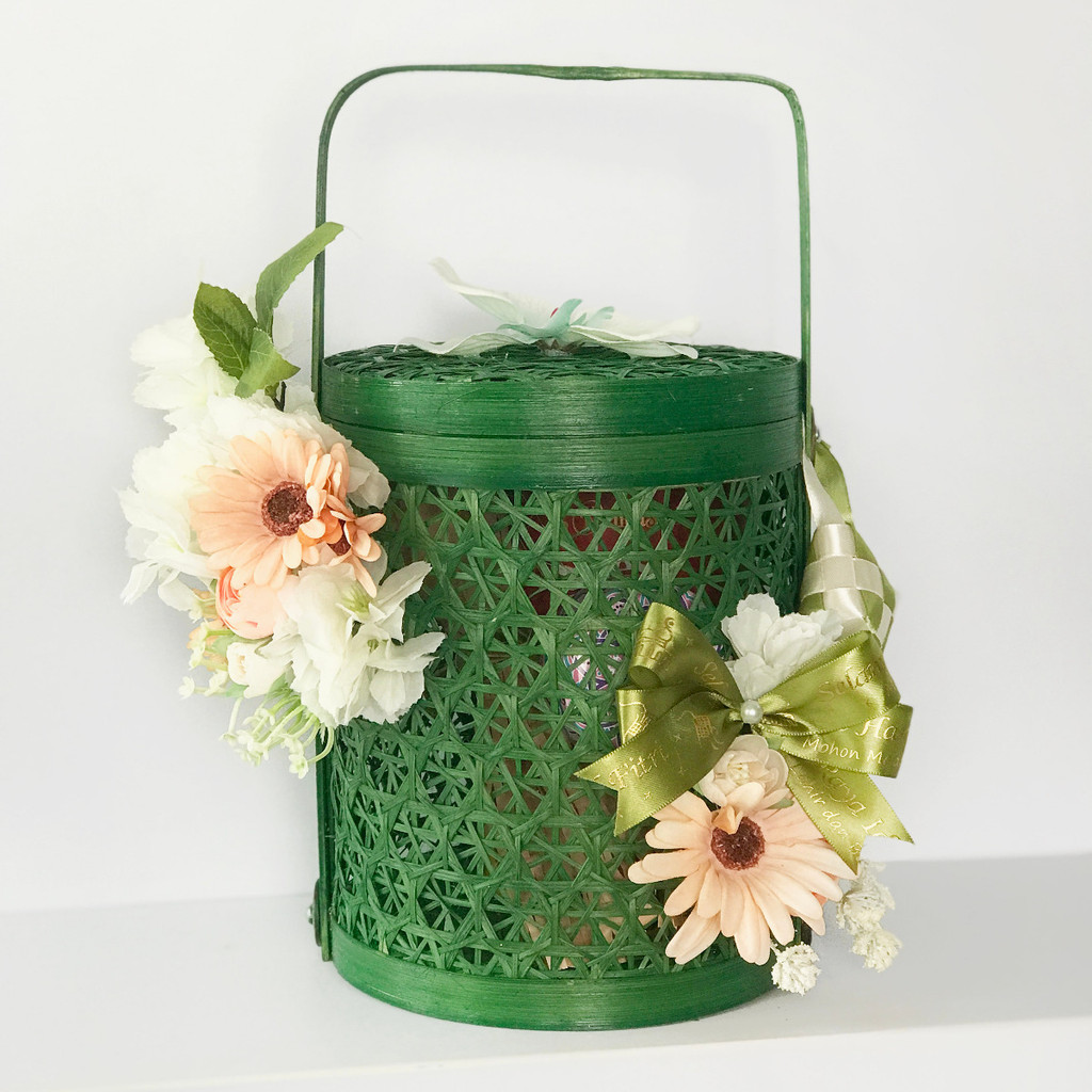 

Hampers Idul Fitri Lebaran Farida Hamper Bingkisan Kue Kering Parsel Kado Ramadan Hadiah Eid Mubarak