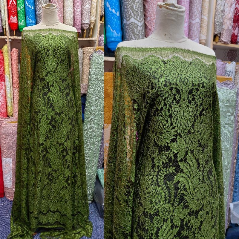 Bakal Kain Kebaya Brokat Semifrancis Metalik