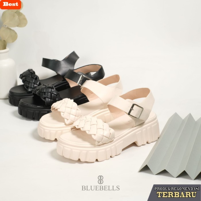 sandal wanita trend sekarang Bluebells FELICIA Sendal Platform Wanita - hitam, 38