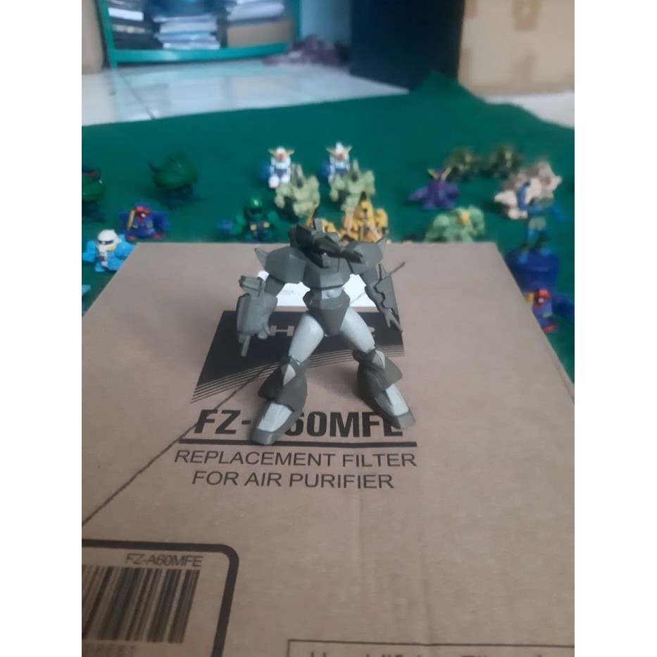 No. 4 - Action Figure Mobile Suit Gundam Gashapon HG Bandai Original