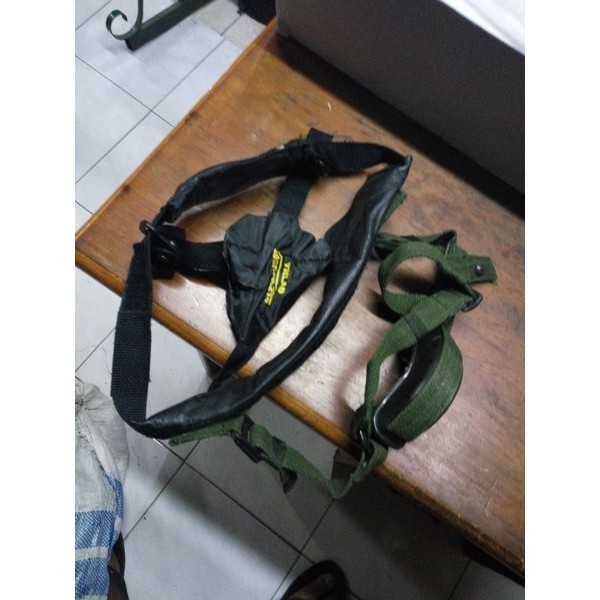 TERMURAH    Termurah dalaman hlem tempur asli pembagian TNI tali helm jatah TNI helm tempur helm