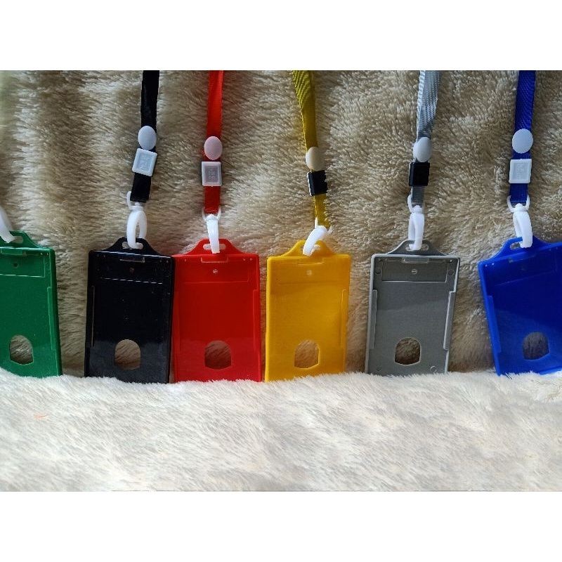 

Frame Tag Plus Tali Gantungan ID Card