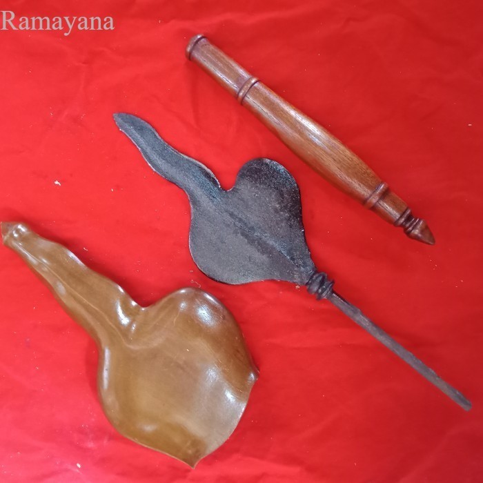 

Keris Tombak Banyak Angrem Pamor keleng Antik