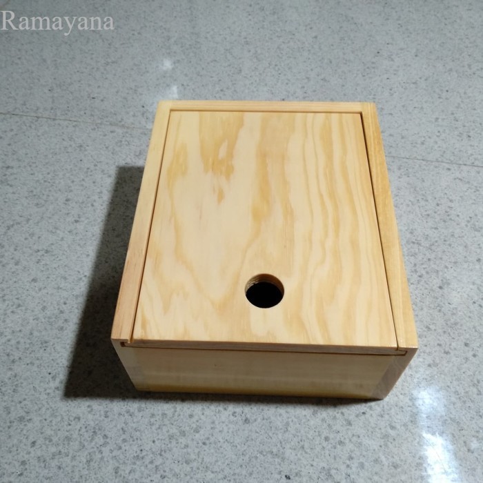 

Kotak Perhiasan Kayu / Kotak Hampers Kayu / Wooden Box / Kotak Kayu Murah