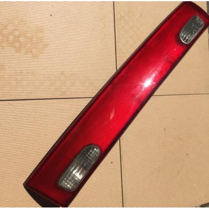 STOP LAMP TENGAH BACK FINISHER TIMOR KIA SEPHIA ORIGINAL BEKAS COPOTAN