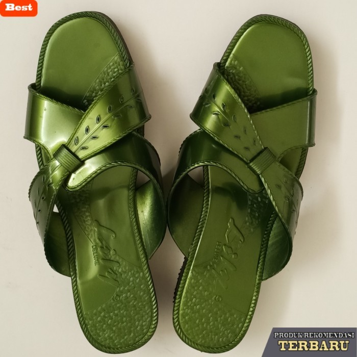 sandal wanita trend sekarang Sandal Lily wanita tipe 320 jadul Sendal lily wanita 320 jadul - Hijau,