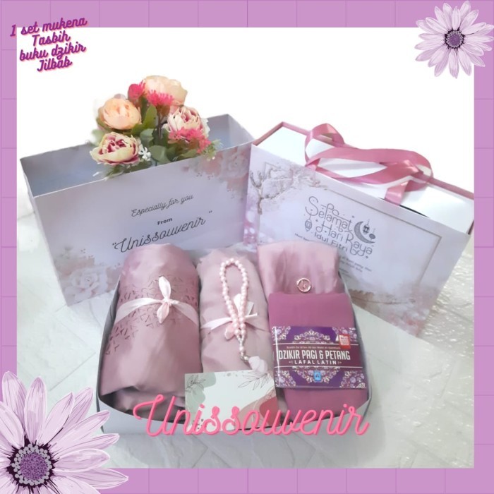 

Hampers Lebaran Mukena Silk Warna Polos/kado ulang tahun/lebara Box - tanpa alquran