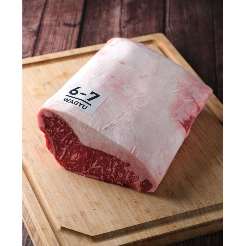 

Beef Wagyu Sirloin MB 6-7 200 - 250gr