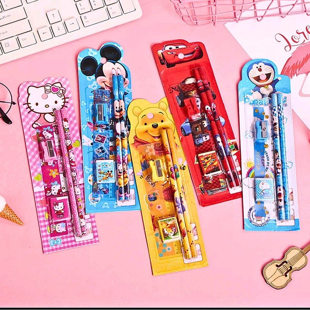 

PENSIL SET ANAK 5IN1 1 SET PENSIL ALAT TULIS PENSIL LUCU DAN PENGHAPUS SERUTAN UNTUK TEMPAT PENSIL BUKU TULIS SEKOLAH