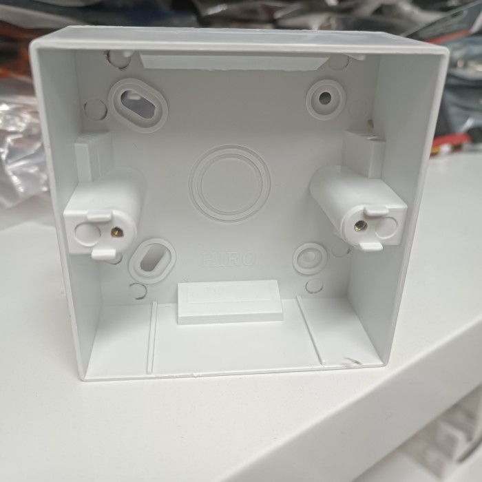 

OUTBOW FACEPLATE / FACE PLATE BOX / KOTAK