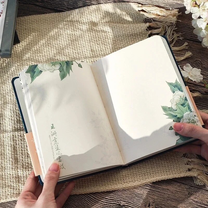 

Chinese Style Hardcover Diary Books Weekly Planner Handbook Color Inside Page for StudentsCreative Colorful Page Notebook