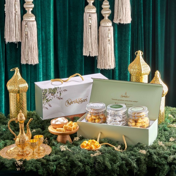 

Gift Box Lebaran - Flora (5)