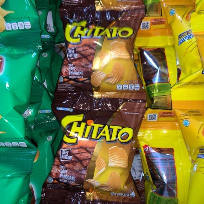 

snack chitato / ciki kentang chitato / 1 renceng isi 10 bungkus