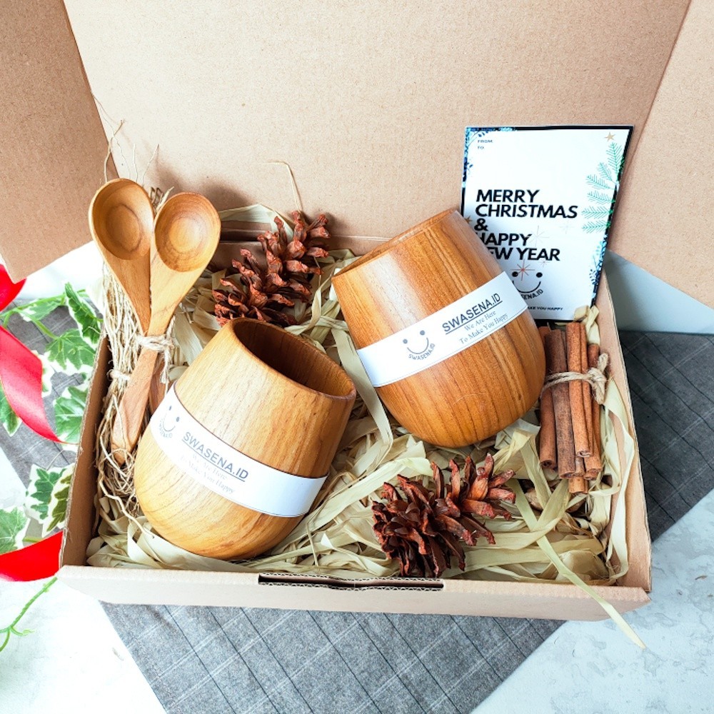 

SEJOLI - Hampers Lebaran Hampers Idul Fitri Parcel Lebaran Hampers Natal Christmas Hampers Imlek Kado Ulang Tahun Hampers wedding Kado Pernikahan Nikahan Hadiah Wisuda Hampers Hadiah Valentine Gift Hampers Galungan Kuningan Hampers Nyepi/ Baru Mewah