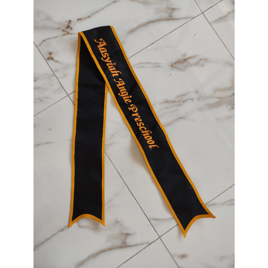 Selempang Pita Wisuda Anak TK/PAUD/SD Custom Bordir Nama Selempang Wisuda