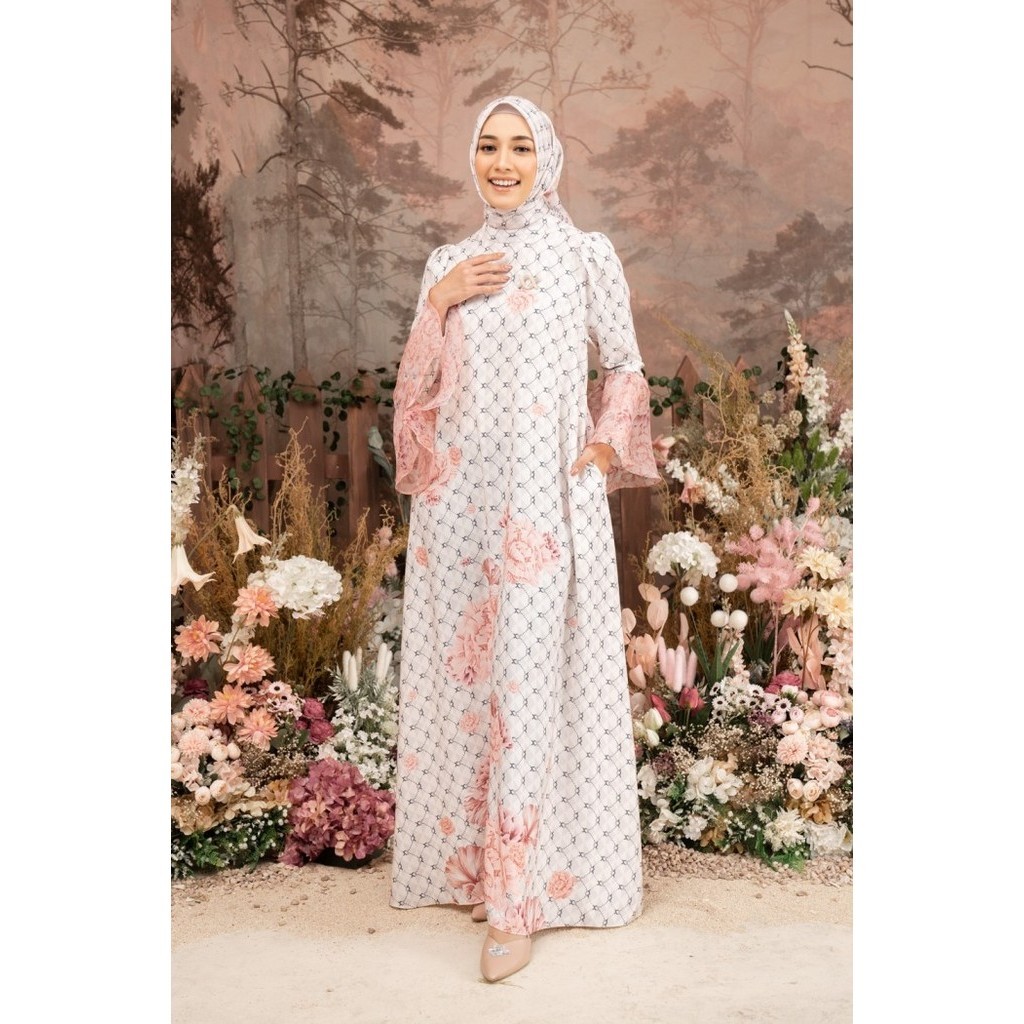 Rosette Dress Meringue  - Dress Wanita