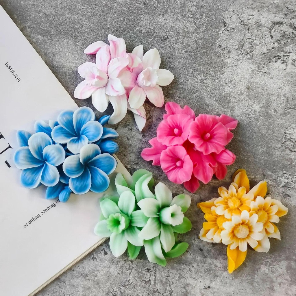 

DIY Floral Resin Mold for DIY Aromatherapy Candles Diffuser Stones Plaster Handmade Soap Petal Resin Crafts and Home Decoration