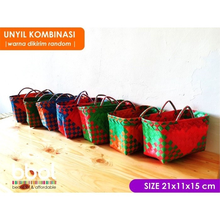 Tas Bingkisan Kotak / Tas anyam plastik mini