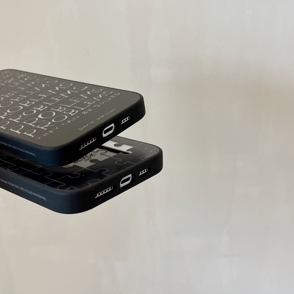 ゆ Casetify Original Mirror Puzzle Text Phone Protective Case, Suitable for iPhone 15 14 13 12 11pro 