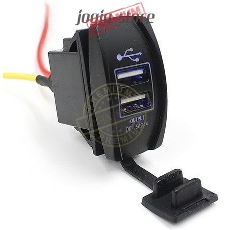 USB Charger Motor 2 Port DC 5 V 3.1A Charger Handphone HP Motor 3.1 A