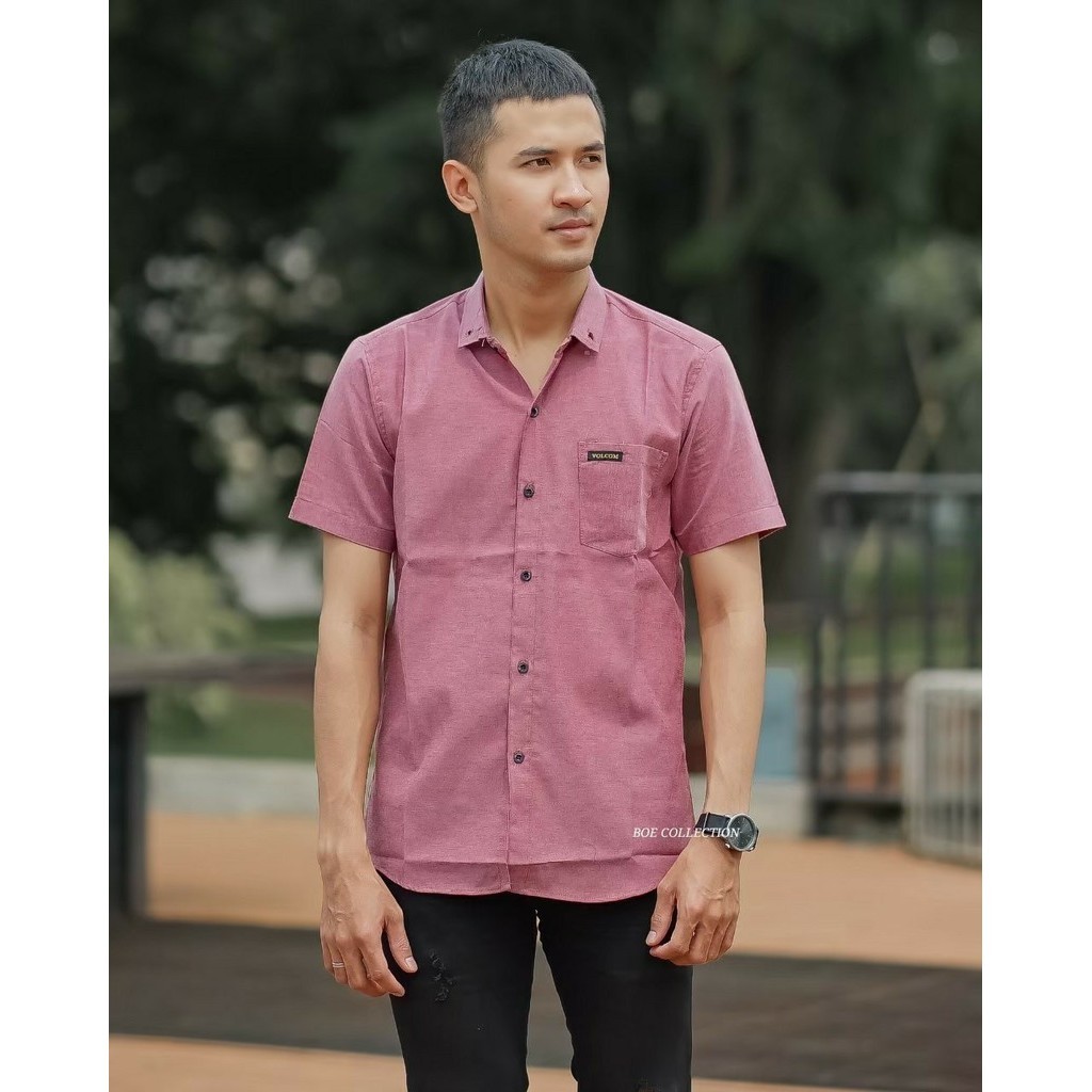 Kemeja Polos Pria Lengan Pendek Kekinian / Baju Hem Pria Terbaru 2021 Ditro Ori / Kemena Cowo Murah 