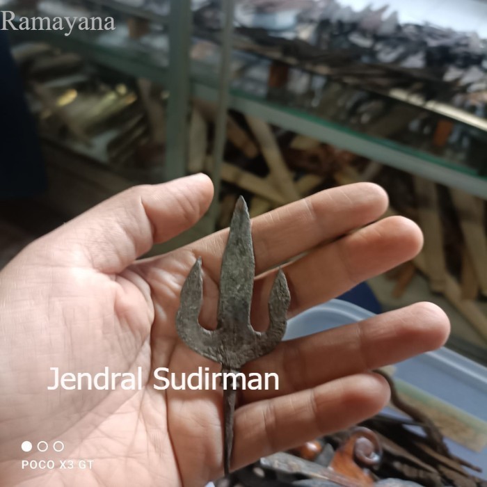 

ajimat trisula sepuh kediri nggulit semangka Murah Meriah JD61 Murah