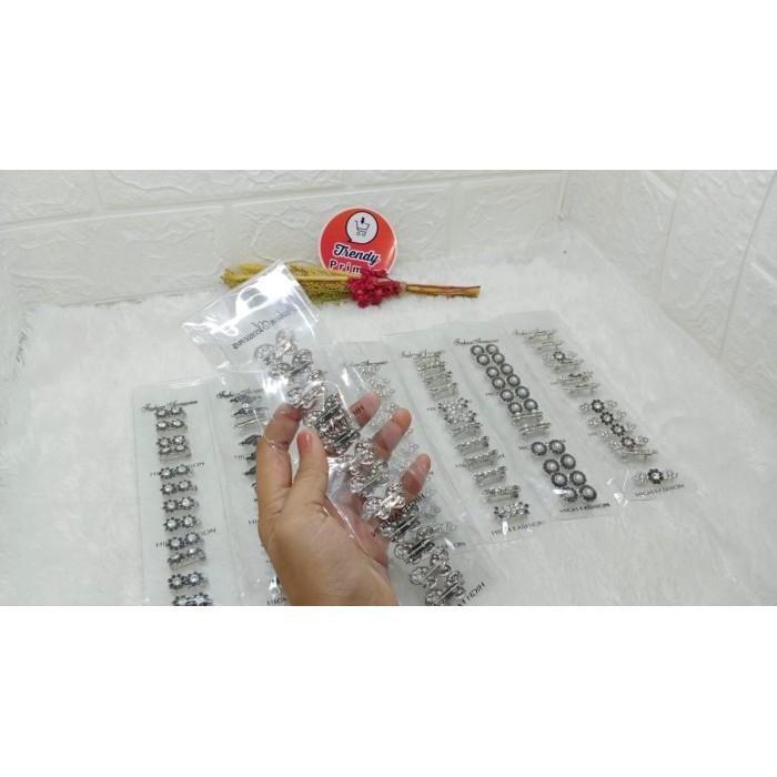 Bros dagu /Peniti dagu/12 pcs/Grosir lusinan bros - sesuai