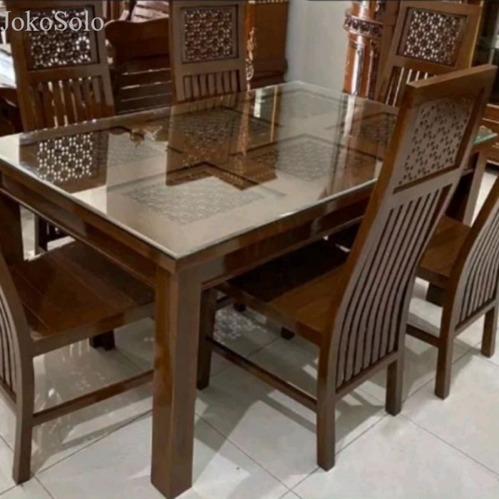 

Meja Makan Ukir Kayu Jati 6 Kursi Plus Kaca murah