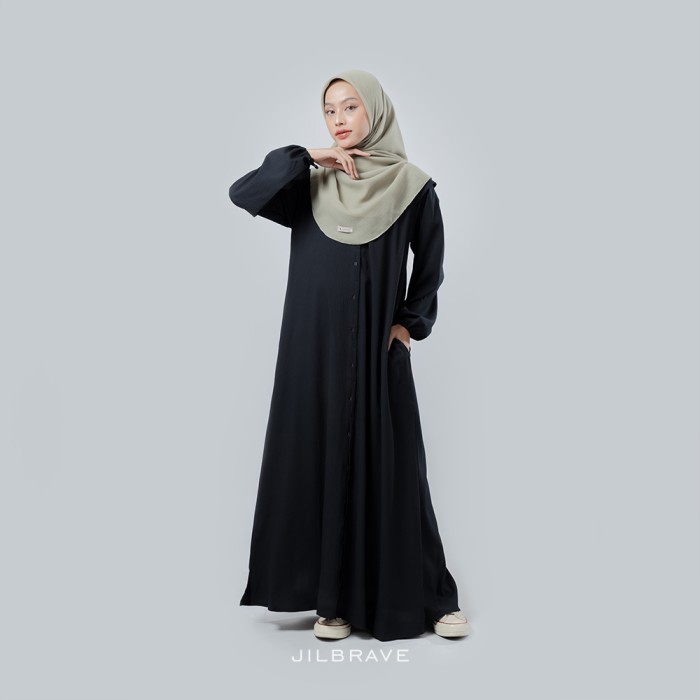 Hanin Abaya Jilbrave Dress Casual Crinkle Full Kancing - Black - XS