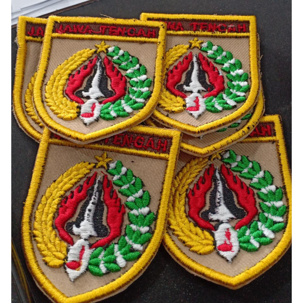 Bordir Bordir Timbul Logo Kwarda (Warna)