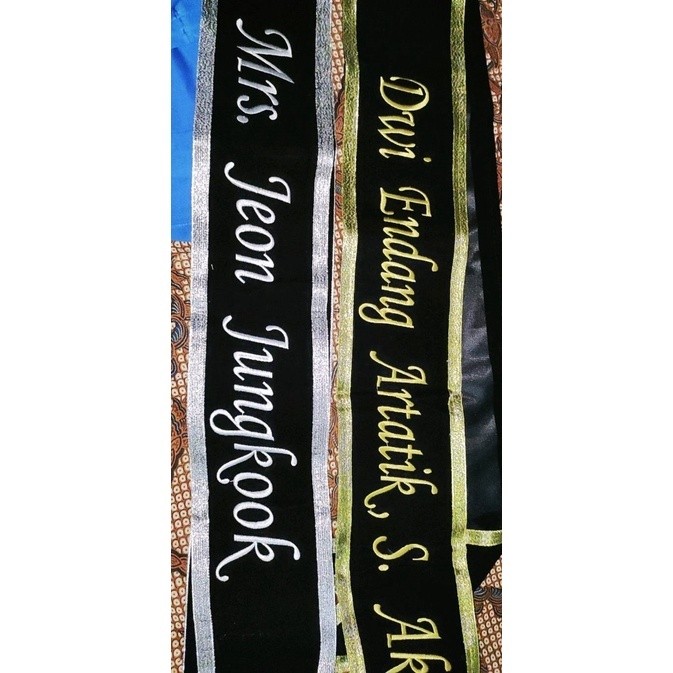( 1 HARI JADI) Selempang Wisuda Bludru Selempang Wisuda