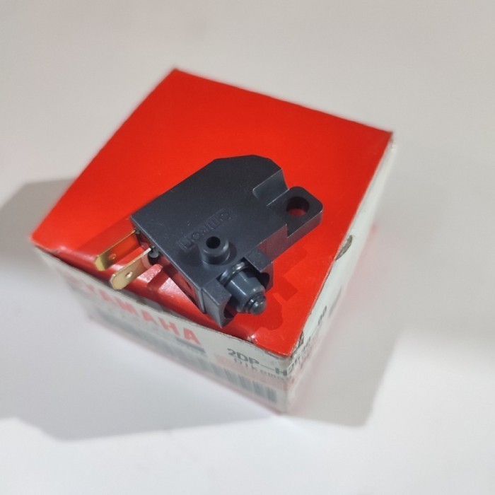 SWITCH SWIT REM KIRI BELAKANG NMAX N MAX 2DP-H2530-00 ORI ASLI YGP