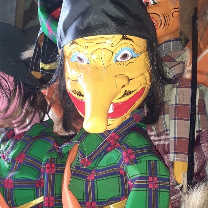 wayang golek dawala/petruk panggung klasik