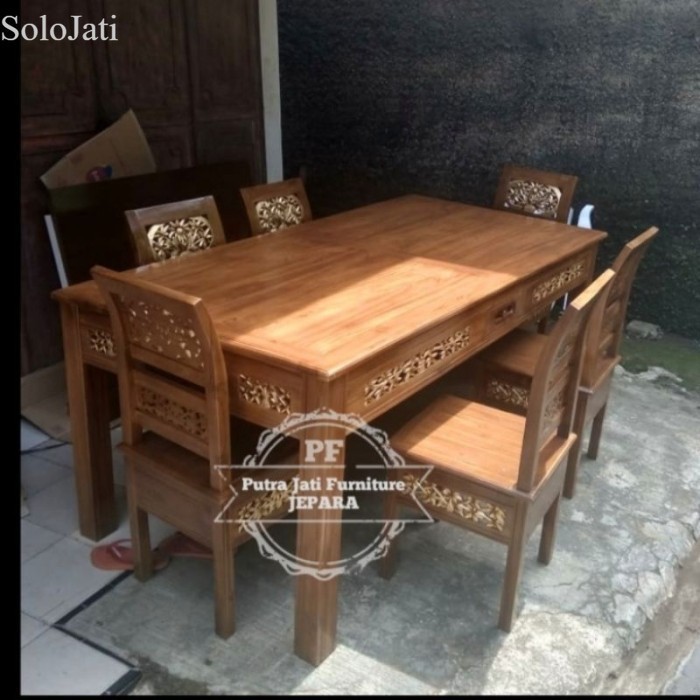 

Meja makan panjang ukuran 200×100cm + 6 kursi bahan kayu jati ukir murah