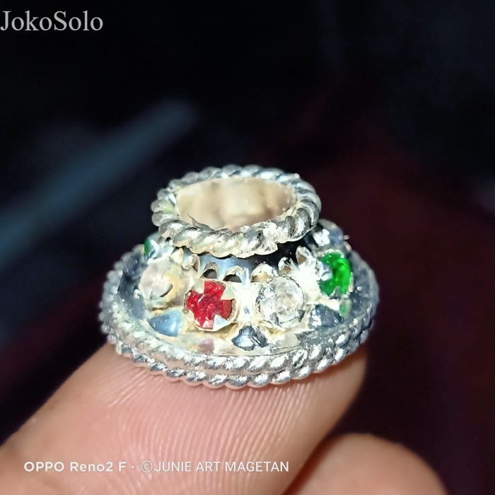 

Mendak Keris Cincin Keris - Perak Antik