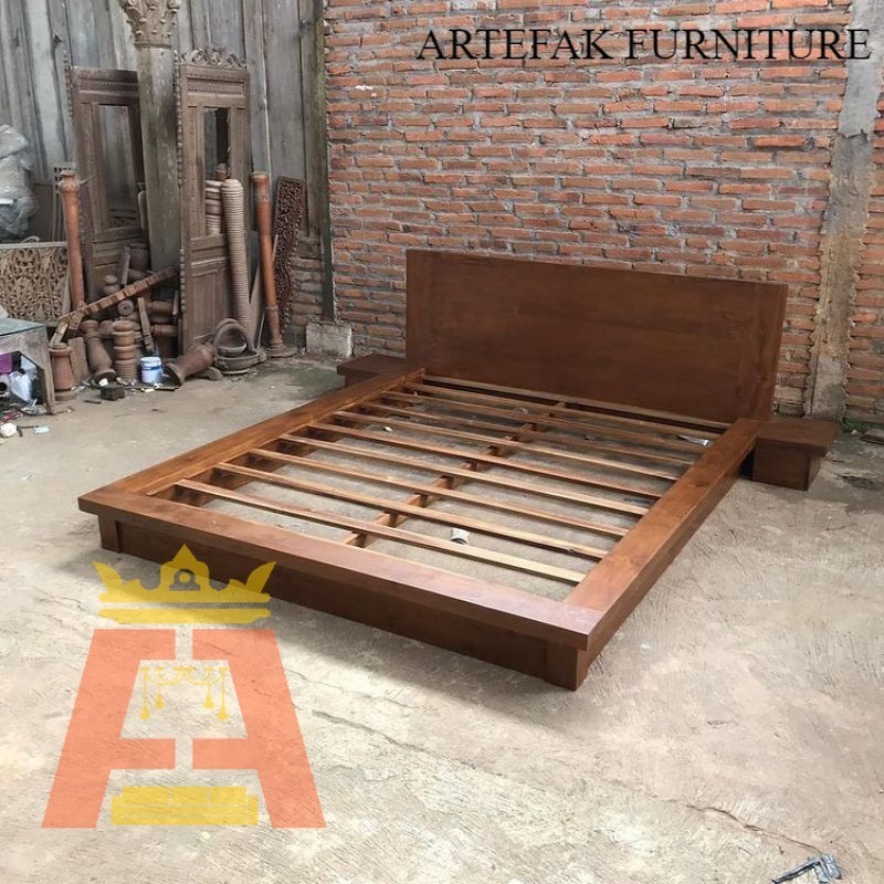 Artefak Furniture Dipan minimalis kayu jati / Tempat tidur modern kayu jati / furniture Jepara