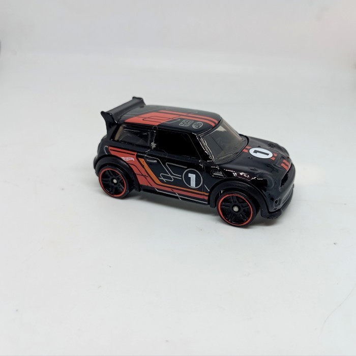 hotwheels mini cooper s challenge mistery model MM27