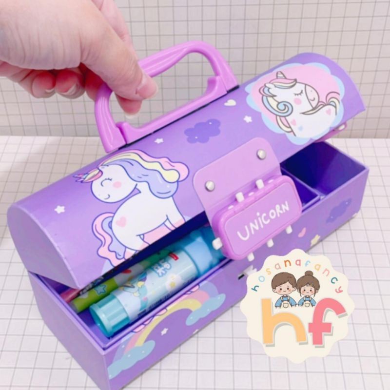 

[PROMO DISKON 50%] Kotak Pensil Karton Lengkung Pakai Kode Kunci/ Tempat Pensil/ Pencil Case - - AY12 [BISA COD MURAH]