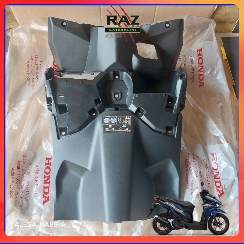 RAZ - Cover Inner Dashboard Legsil Tengah Vario 125 New K2V 2023 Original