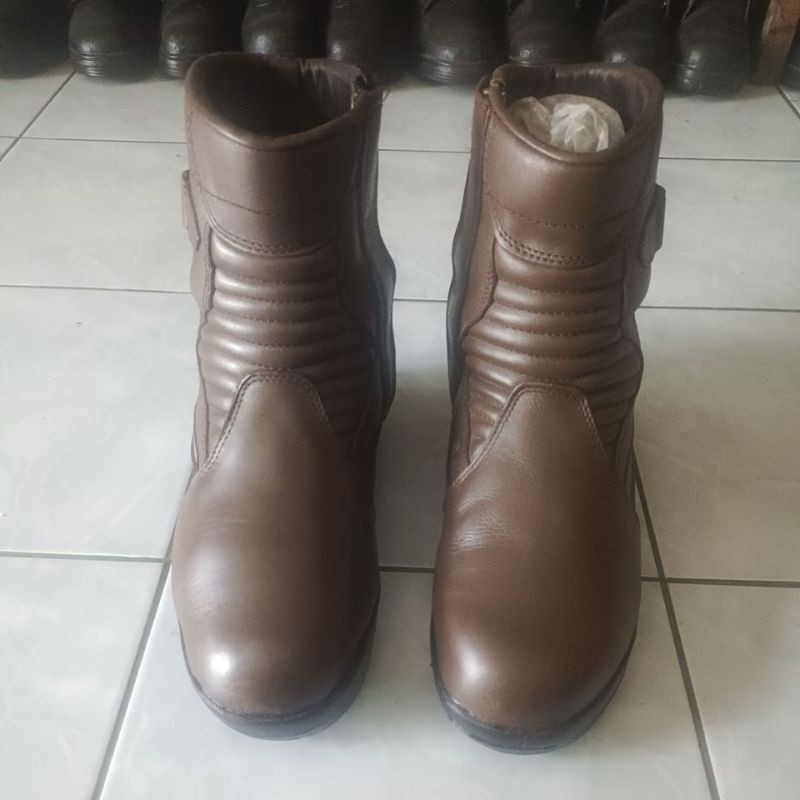 SAFETY & KUAT sepatu safety second