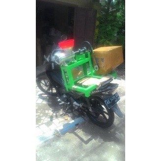 Mesin Pencetak Pelet Ikan Lele