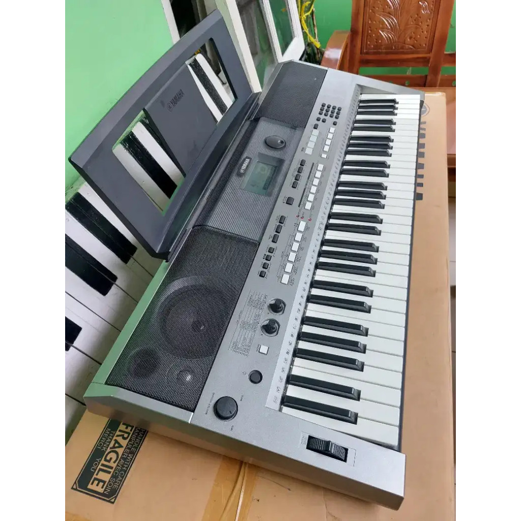 NEW DISKON 70% Yamaha PSR E443 Keyboard Arranger Organ Tunggal Kondisi 99% Seperti Baru