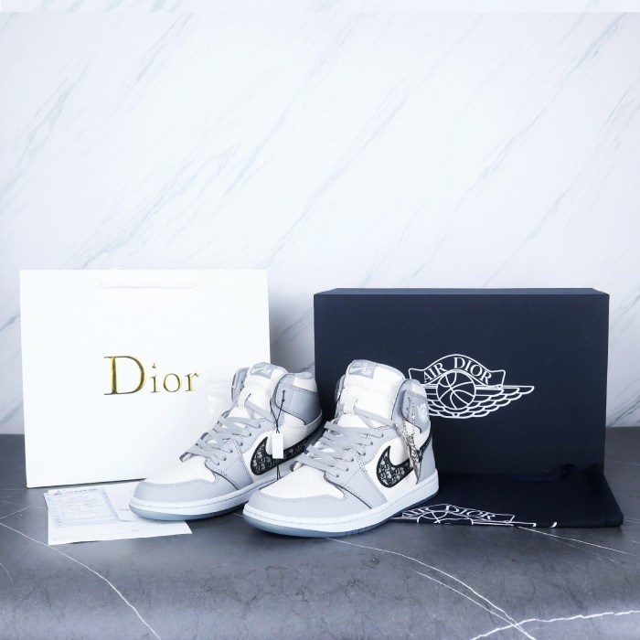 [BRANDED REPUBLIC 2] SEPATU WANITA SNEAKERS NIKE AIR JORDAN x DIOR SHOES